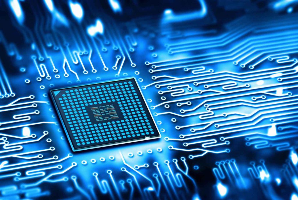 Los microchips, una apuesta por la eficiencia automotriz - artículo de GuruSoft