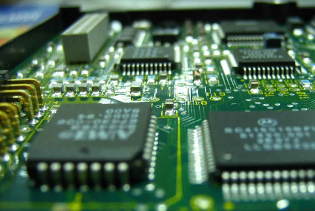 La escasez de chips según el CEO de Intel - artículo de GuruSoft
