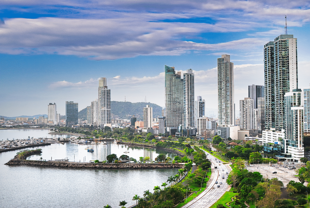 ¿Cómo funciona el Comprobante Auxiliar de Facturación Electrónica (CAFE) en Panamá? - artículo de GuruSoft